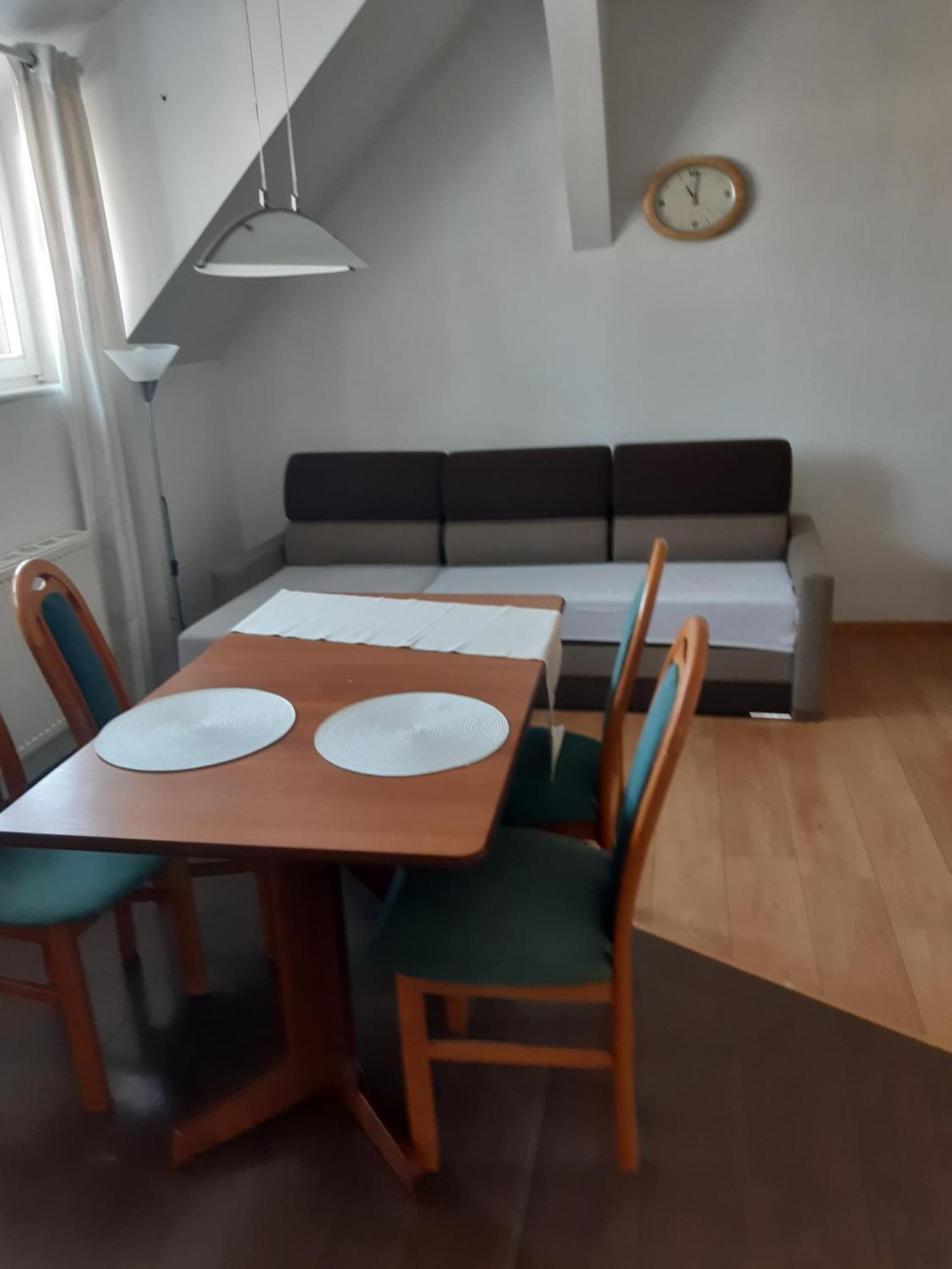Bialy Apartment