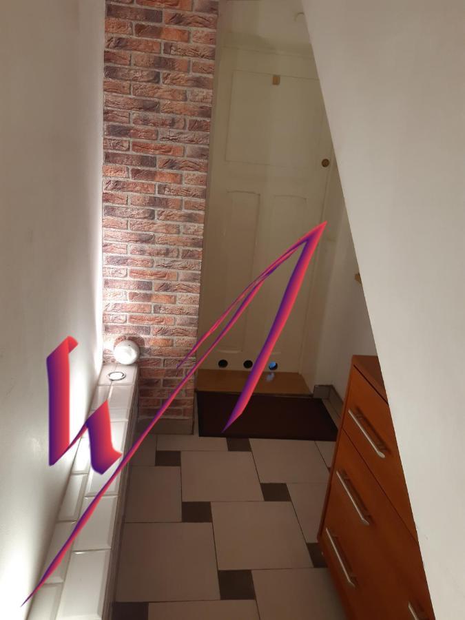 Bialy Apartment